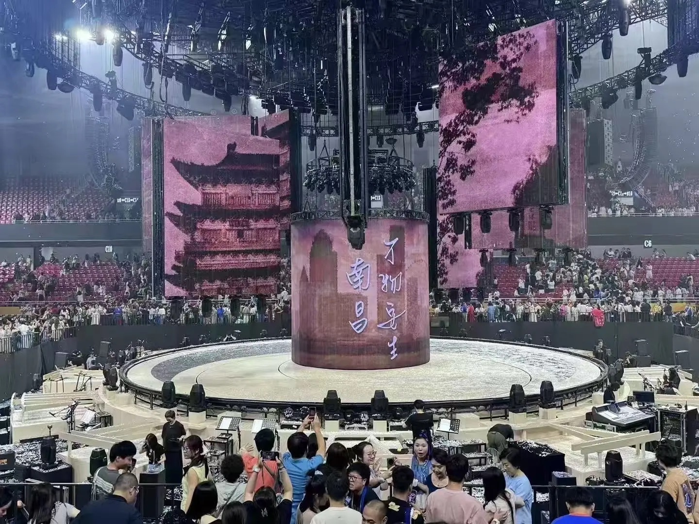 南昌静音发电机出租,演唱会静音发电机400KW并网款应急发电 南昌静音发电机出租,演唱会静音发电机400KW并网款应急发电
